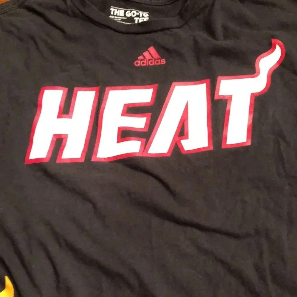 Miami Heat Adidas Retro Tee Shirt XL
